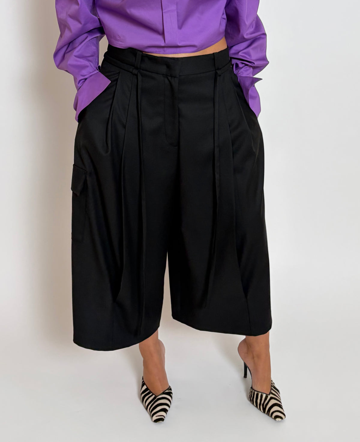 Drop Black