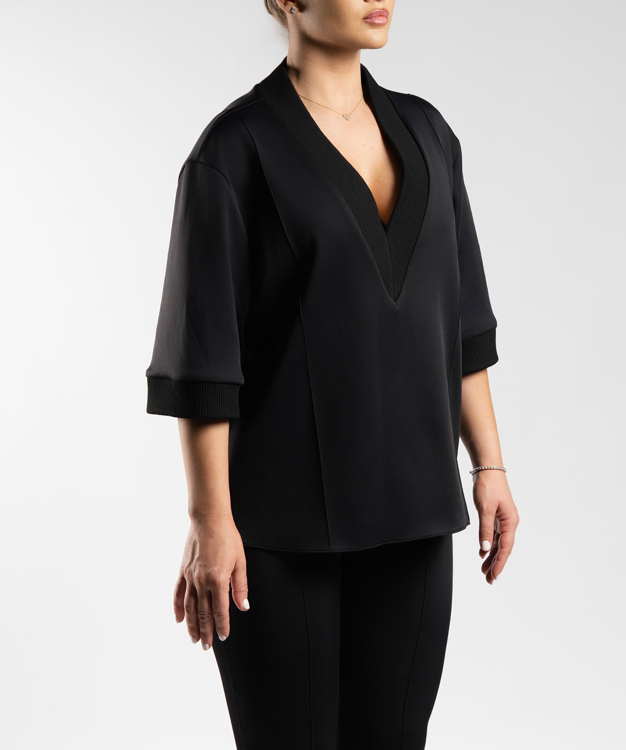 La V Drammatica (Black) - Top