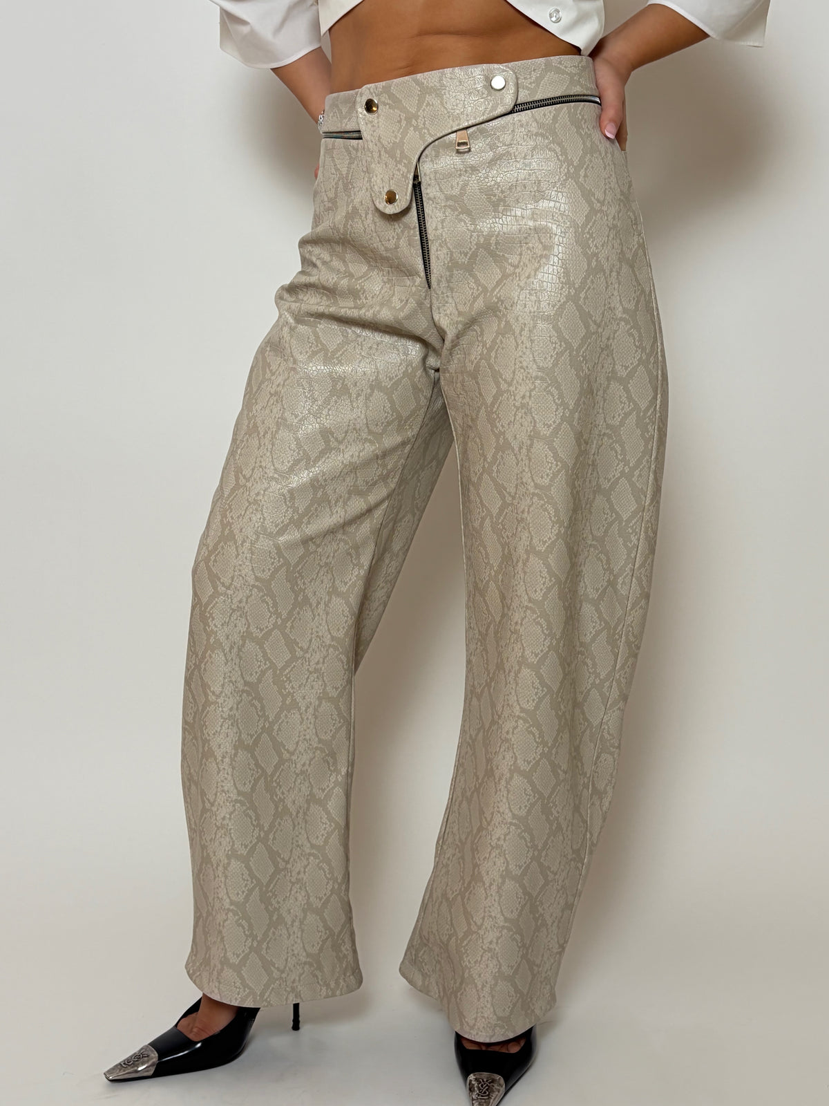 The Viper Beige