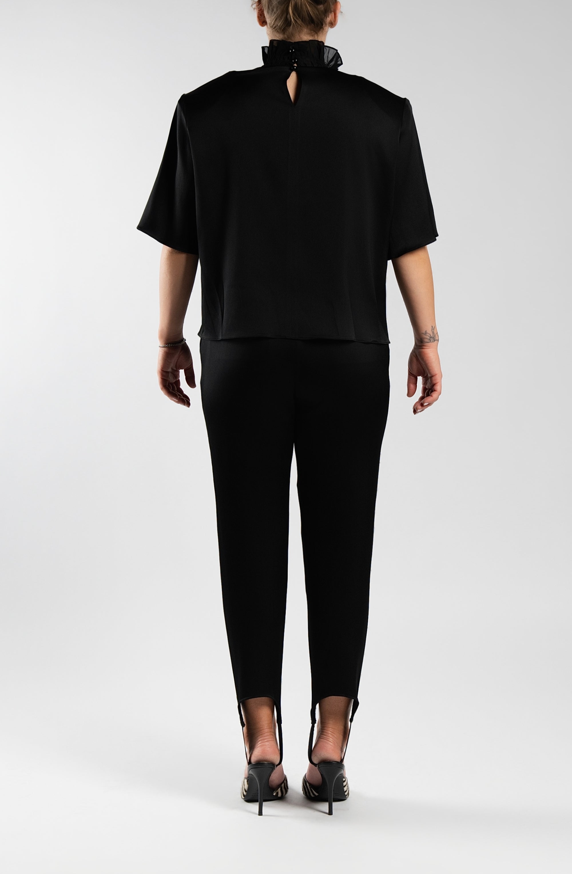 La Velata (Black) - Blouse