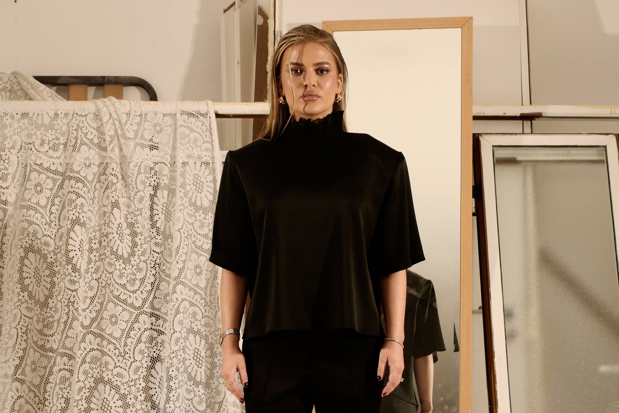 La Velata (Black) - Blouse