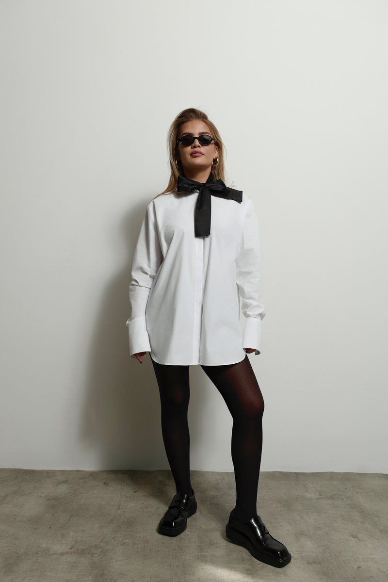 The Silk Bow Black