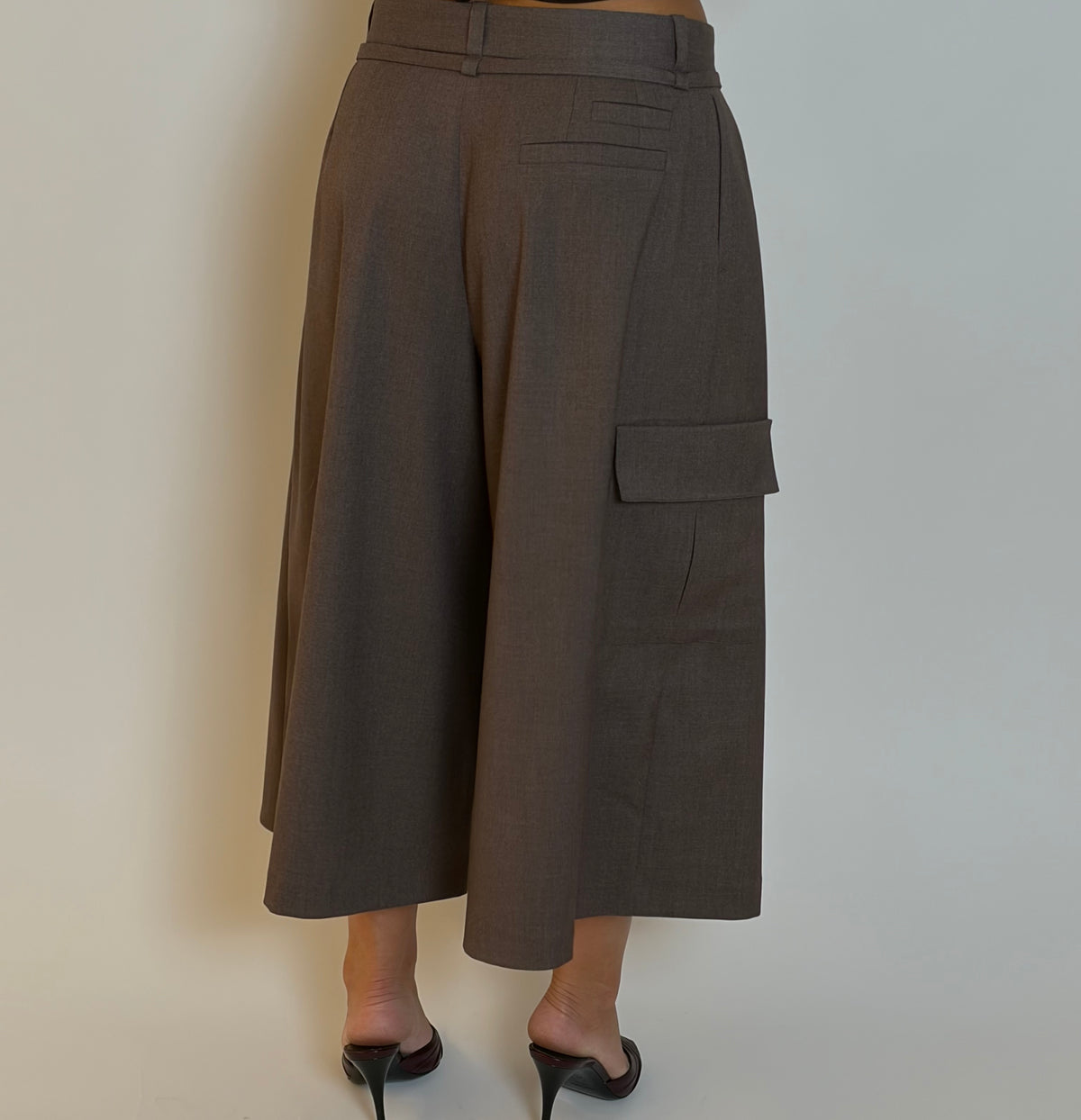 Drop (Brown) - Bermudas