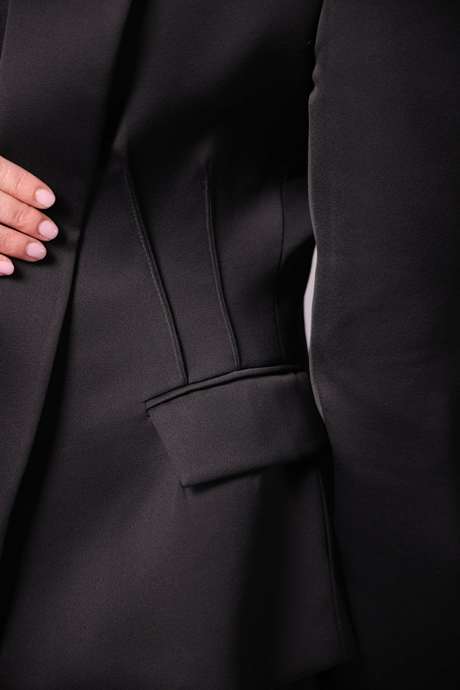 The Attractive - Suit