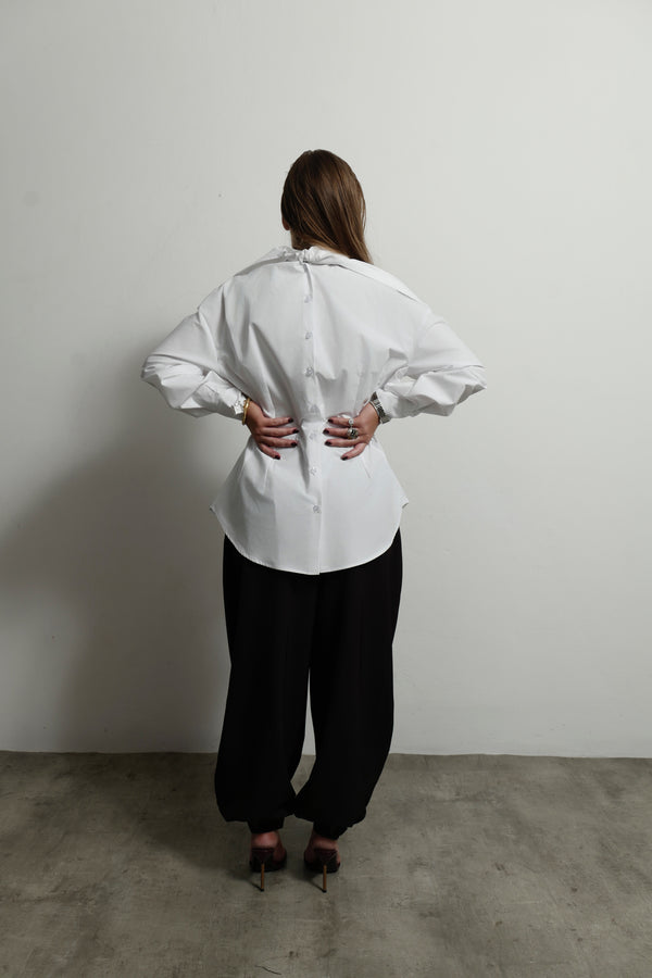 The Reversed - White