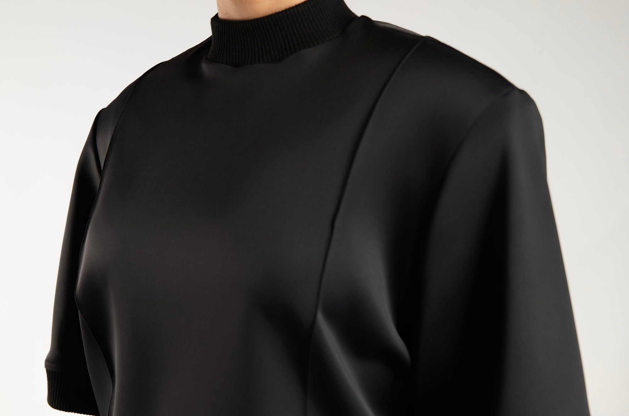 Drammatica (Black) - Top